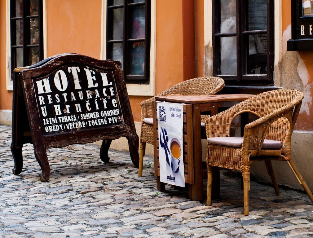 Hotel A Restaurace U Hrncire クトナー・ホラ エクステリア 写真